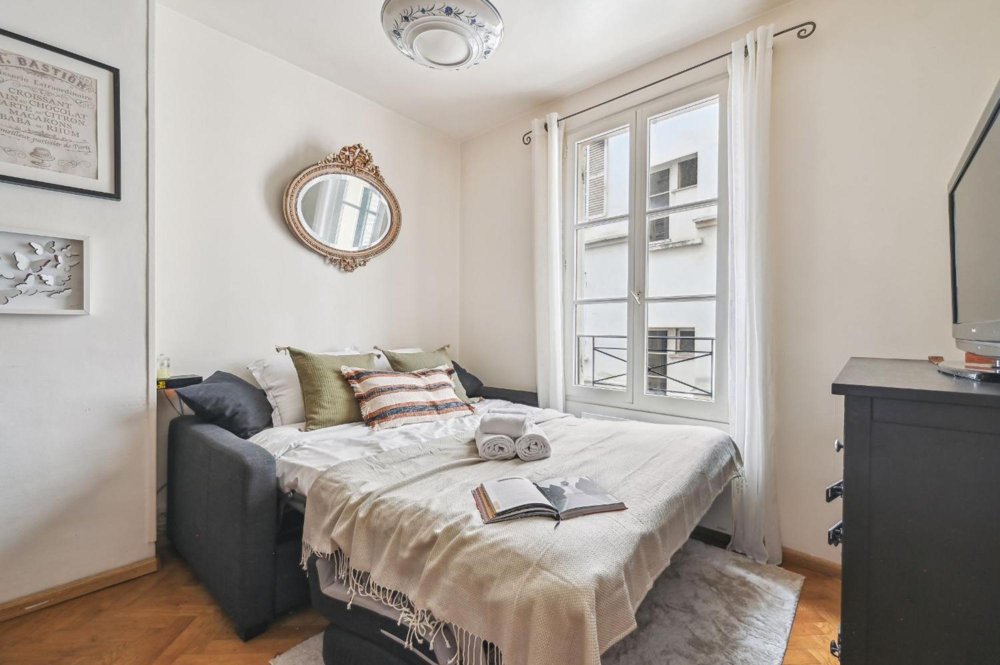 Eiffel Tower & Hotel Des Invalides - 1Br - Cityapartmentstay Paris Exterior foto