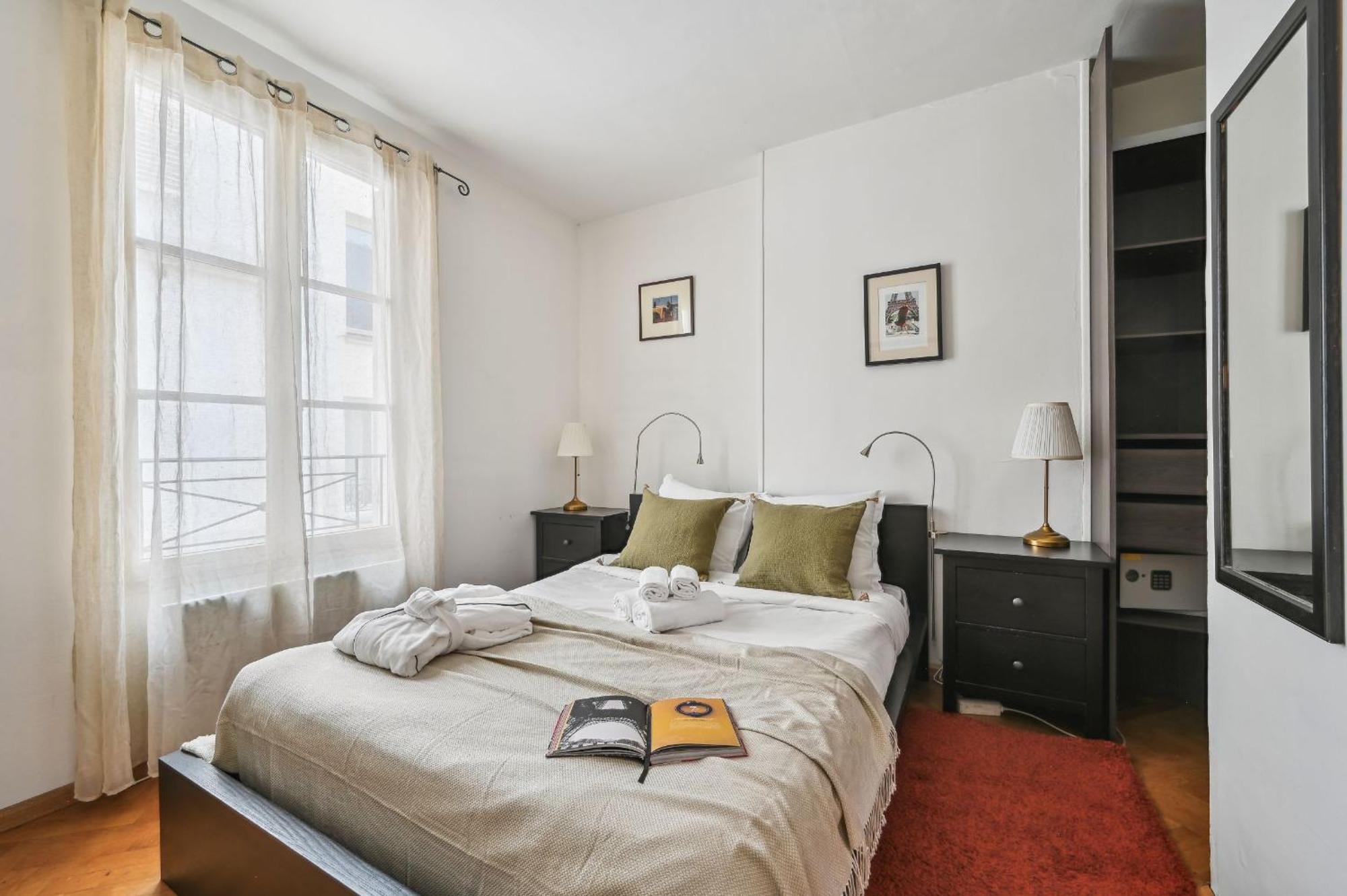 Eiffel Tower & Hotel Des Invalides - 1Br - Cityapartmentstay Paris Exterior foto